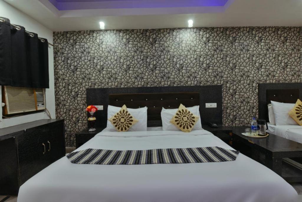 Hotel Shiva International Near By Igi Airport นิวเดลี ภายนอก รูปภาพ
