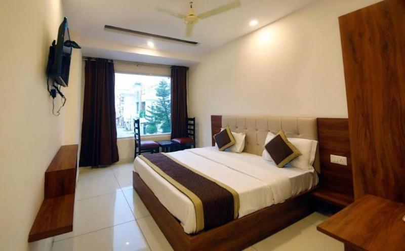 Hotel Shiva International Near By Igi Airport นิวเดลี ภายนอก รูปภาพ