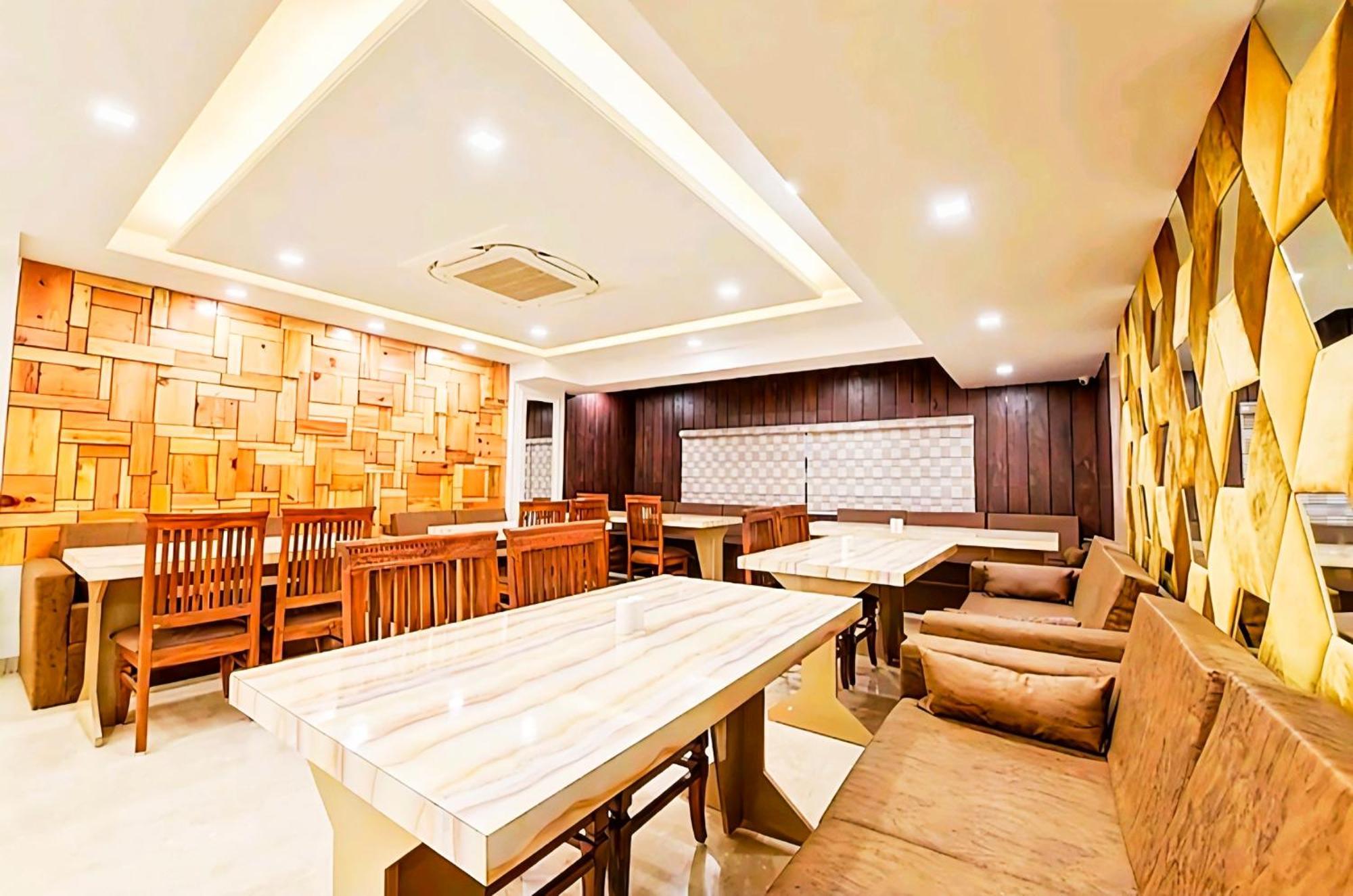 Hotel Shiva International Near By Igi Airport นิวเดลี ภายนอก รูปภาพ